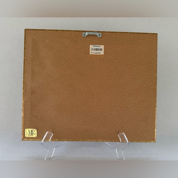 Thomas Kinkade “Garden of Grace” Framed in a Gold-Colored Frame - Picture 8 of 11